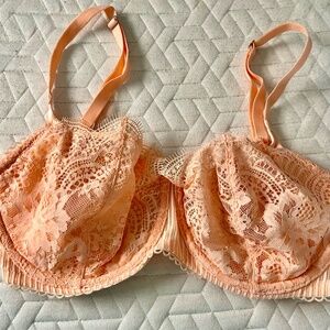 New Victoria's Secret Lace Dream Angels Push-up Peach 32 DDD